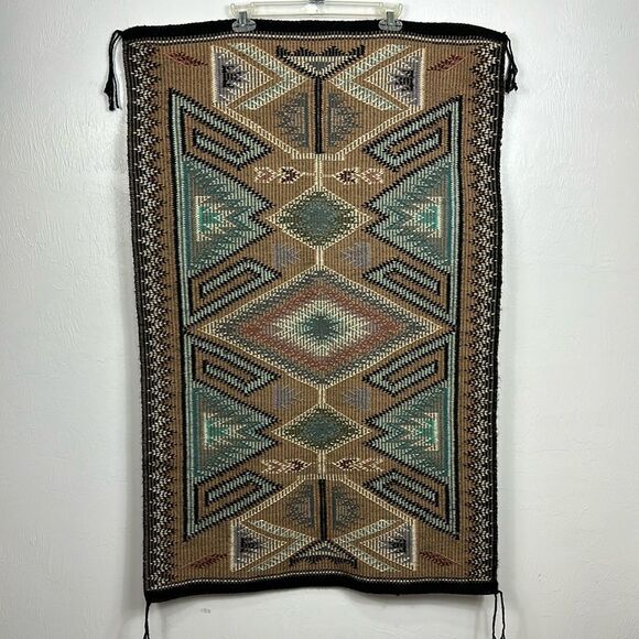 Handmade Geo Pattern Tassels Rug 42” x 27” - Picture 1 of 4